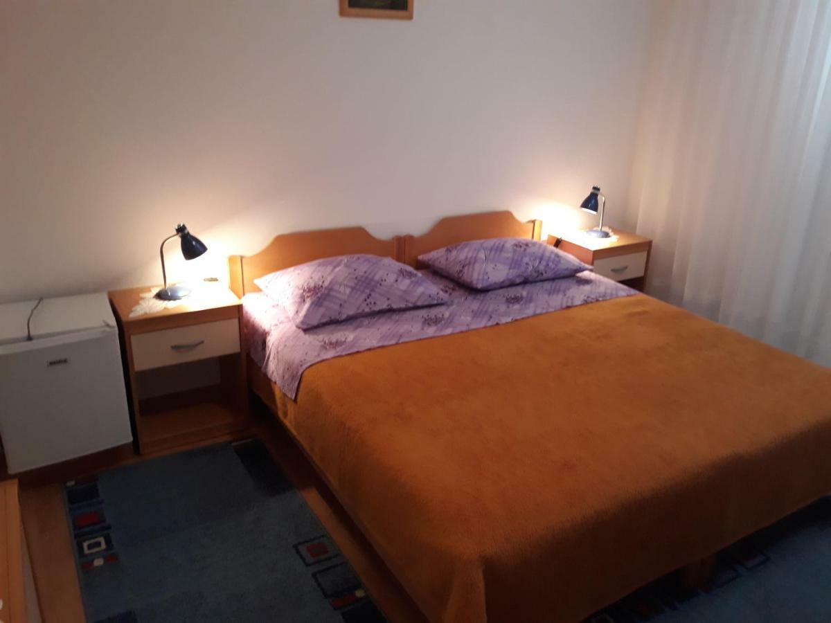 Rooms Katija Мали-Стон Экстерьер фото
